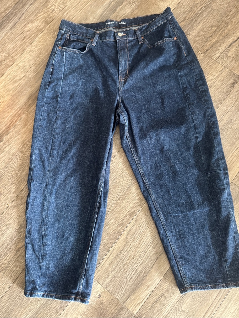 Old Navy High Rise Barrel Leg Dark Wash Jeans 16